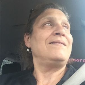 Meet your Posher, Argyroula